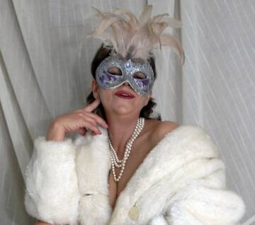 ...e sotto la pelliccia...?