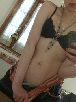 Public Photo of mirabelxla