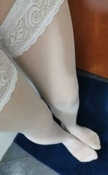 autoreggenti bianche