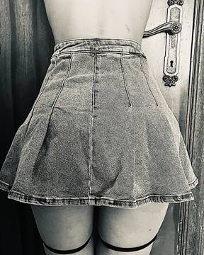 Public Photo of Jasminedesideri